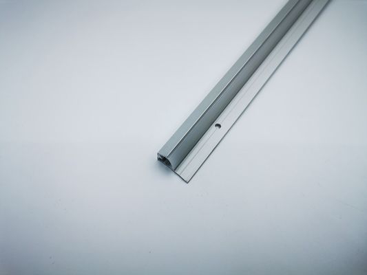 LED-kledinglampjes met sensor Aluminium LED-kledinglamp met instelbare kleurtemperatuur