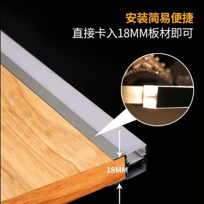 Gemakkelijk te installeren Wandmontage Aluminium LED-kastenlamp met 200cm kabel
